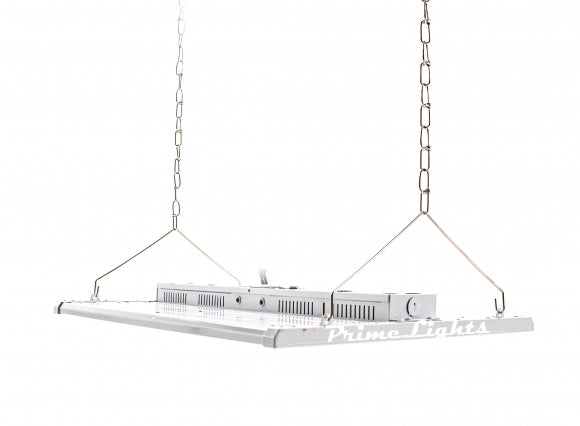 LED 2' WILDCAT 160 Bay Shop Light 21,400 Lumens