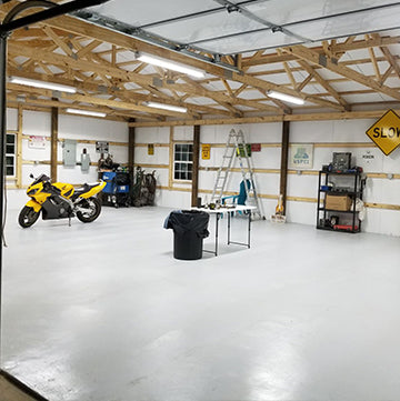 4ft. LED BOLT® GEN 2.0 – 3 Lamp LED Shop Light – Clear 10,800 lumens - Calc